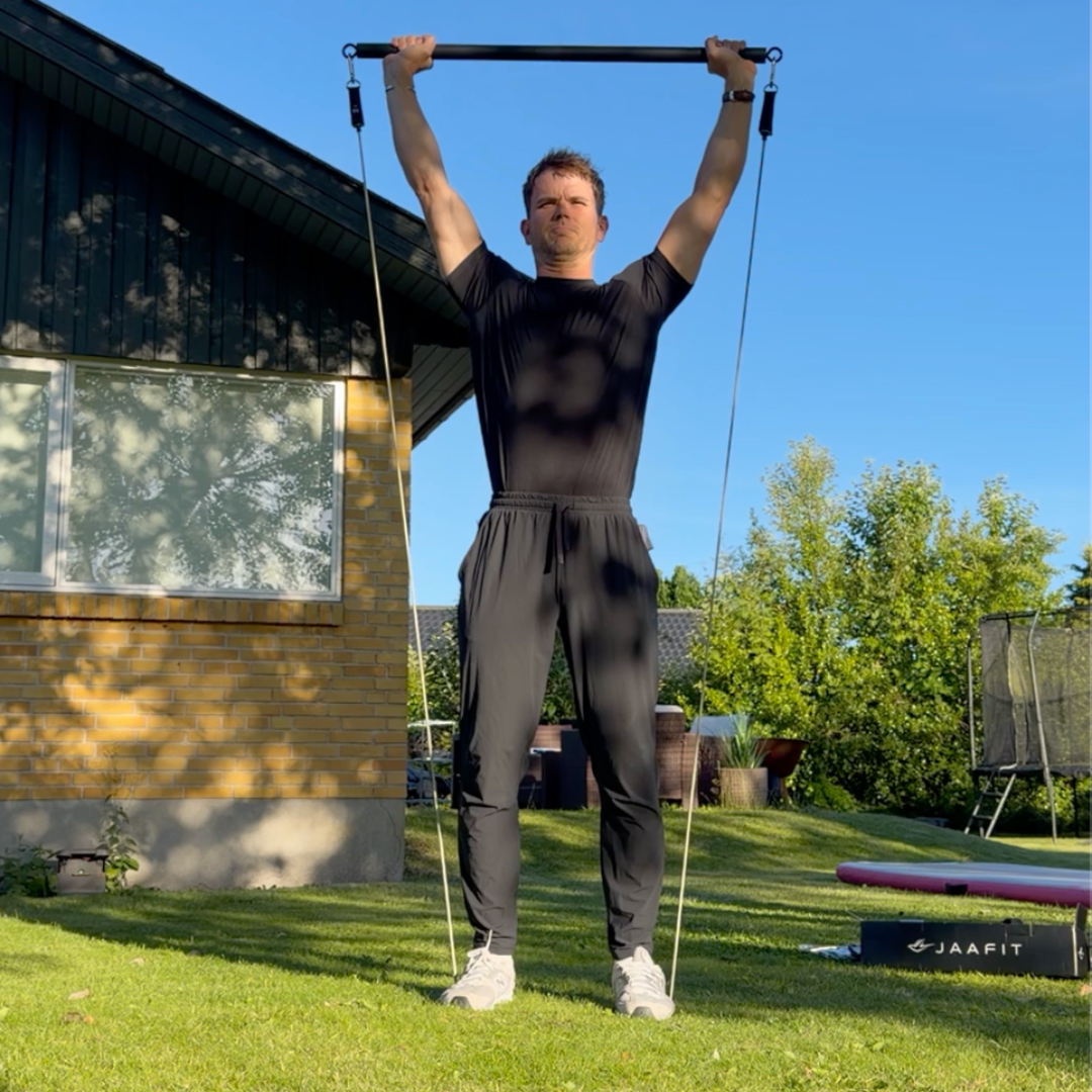 JAAFIT PRO träning i vardagsrummet